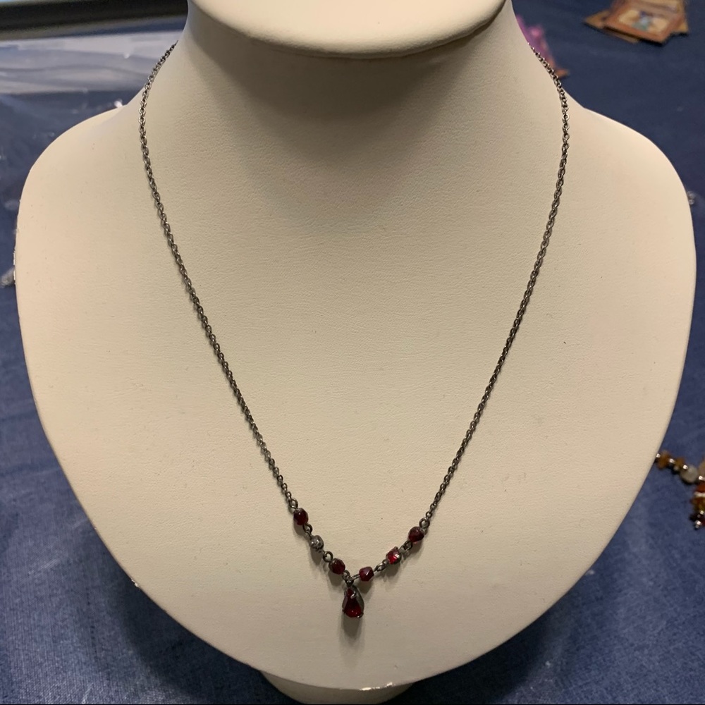 Red jewel necklace